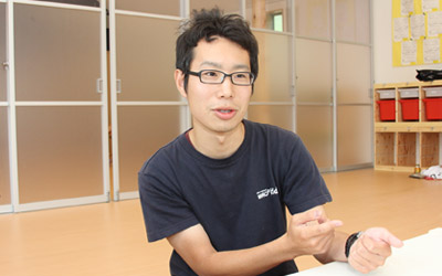 エリアマネージャー 田中(30歳)